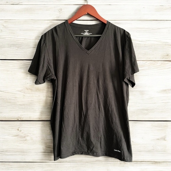 Calvin Klein Black V-Neck T-Shirt - Picture 1 of 4